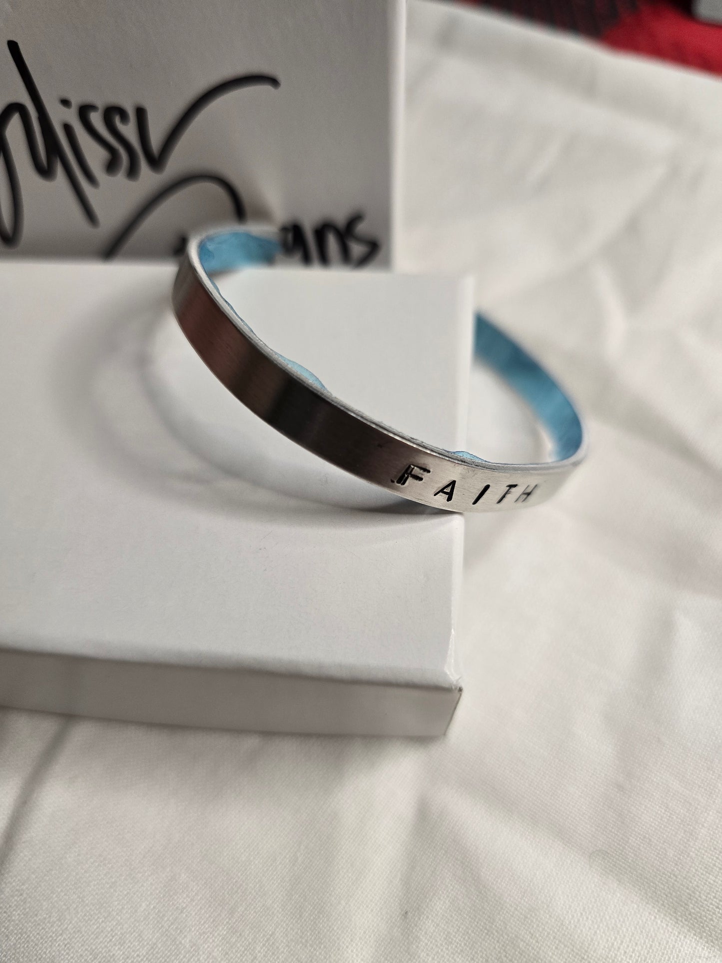 Faith metal bracelet