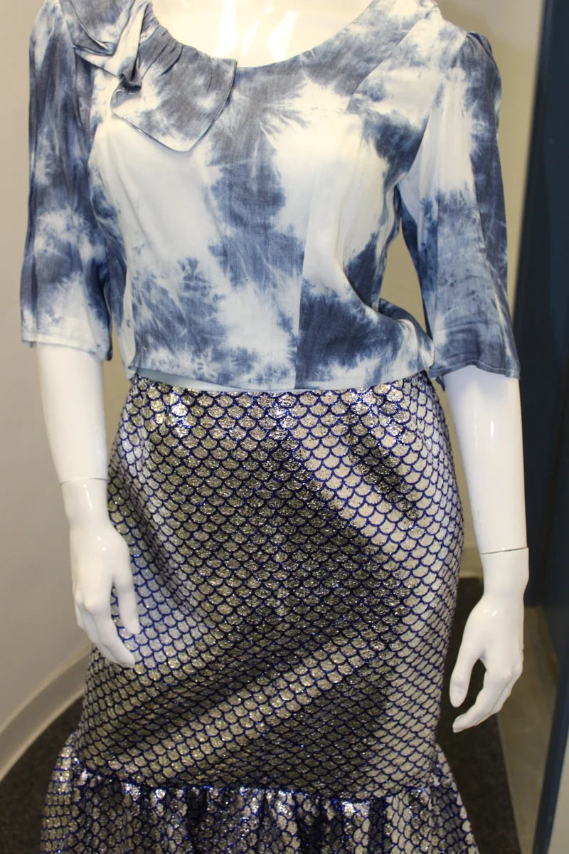 Angelic Beings Blue patterned skirt size Medium